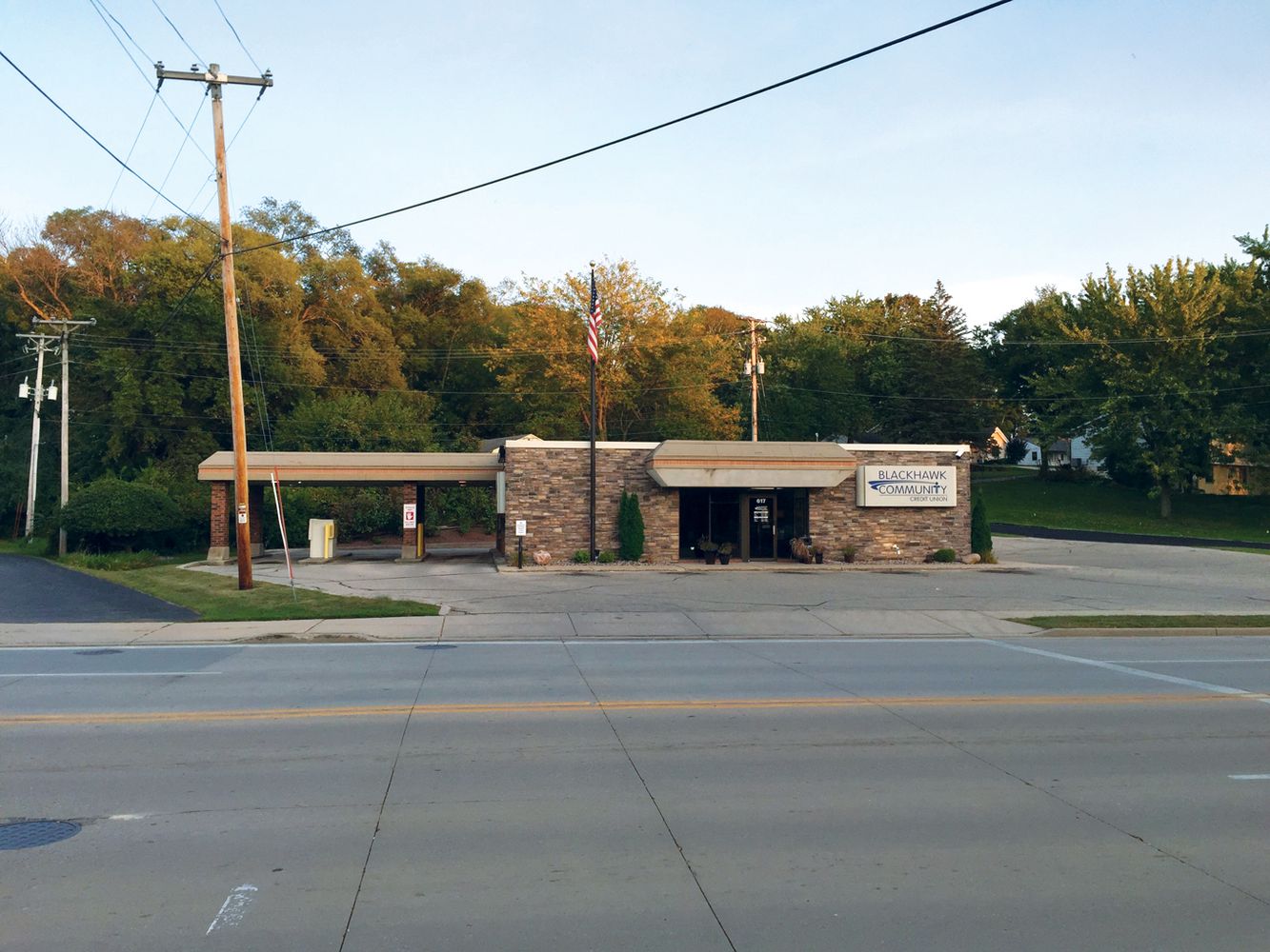 617 N Main St, Edgerton, WI 53534